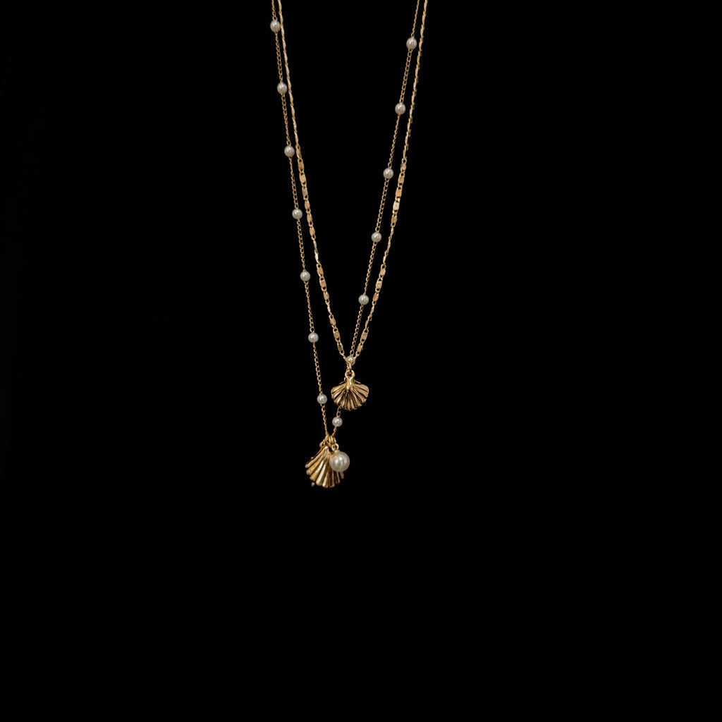 Pearl Pendant Layered Necklace