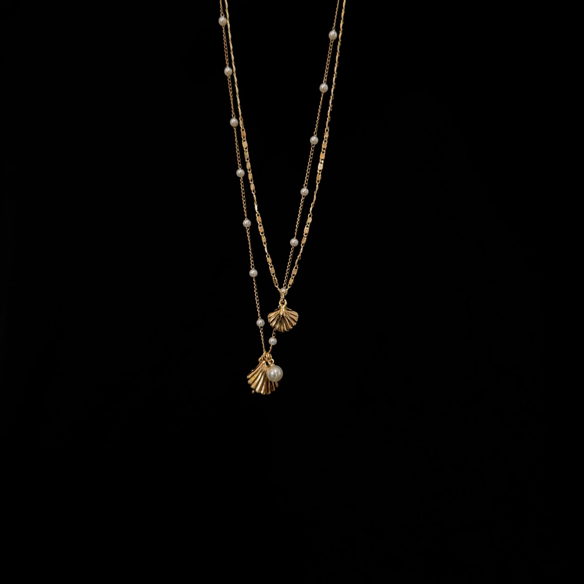 Pearl Pendant Layered Necklace